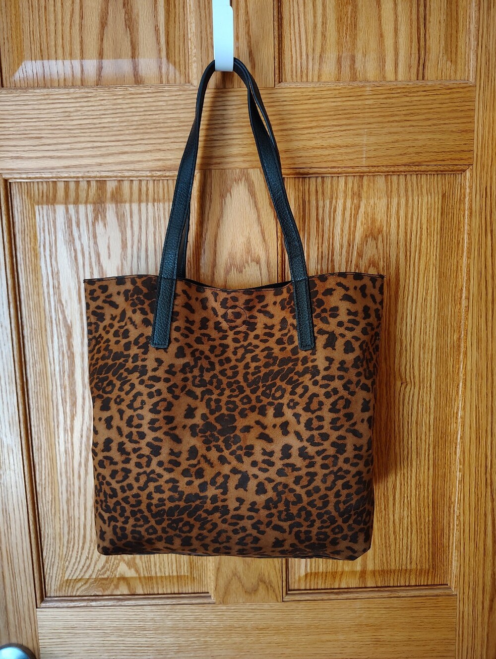 Leopard Print Tote Bag with Black Straps - Chic Animal Print Shoulder Tote
